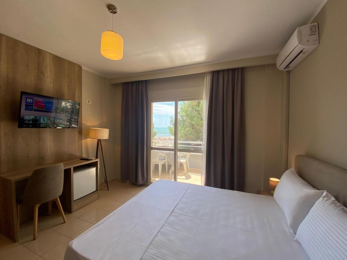 Rumar Hotel Durrës Eksteriør bilde